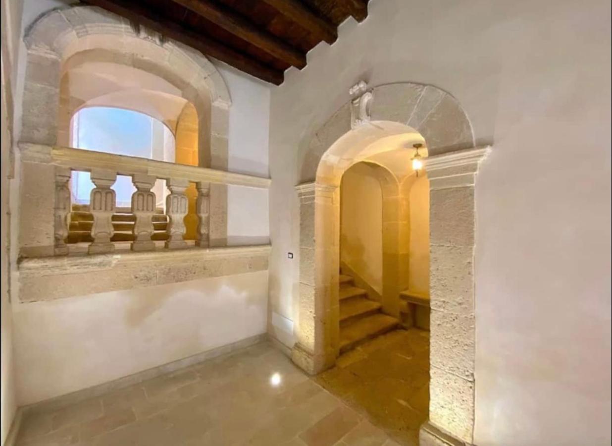 Il Nido Di Aretusa Apt By Addler House Ospitality Siraküza Dış mekan fotoğraf